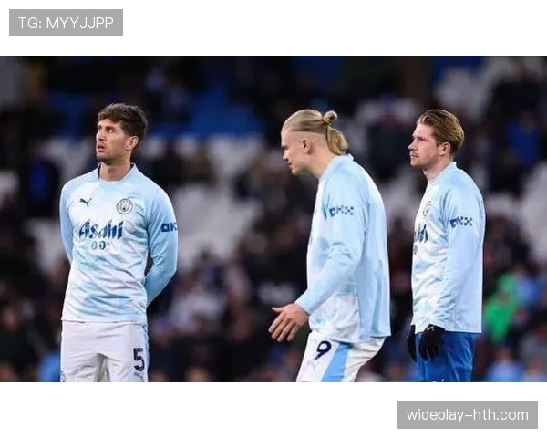 穆西亚拉 vs 福登:技术流天才的进攻效率与战术角色对比 穆西亚拉 vs 福登:技术流天才的进攻效率与战术角色对比